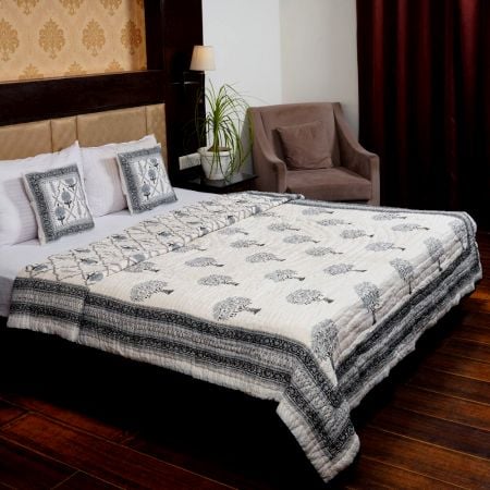 Royal Tree Jaipuri Quilt